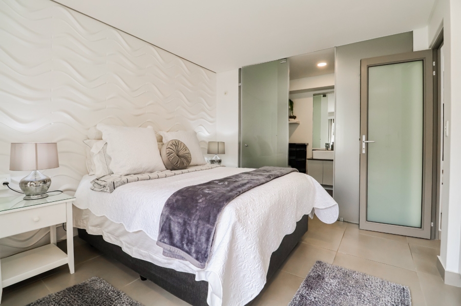 2 Bedroom Property for Sale in Island View Western Cape